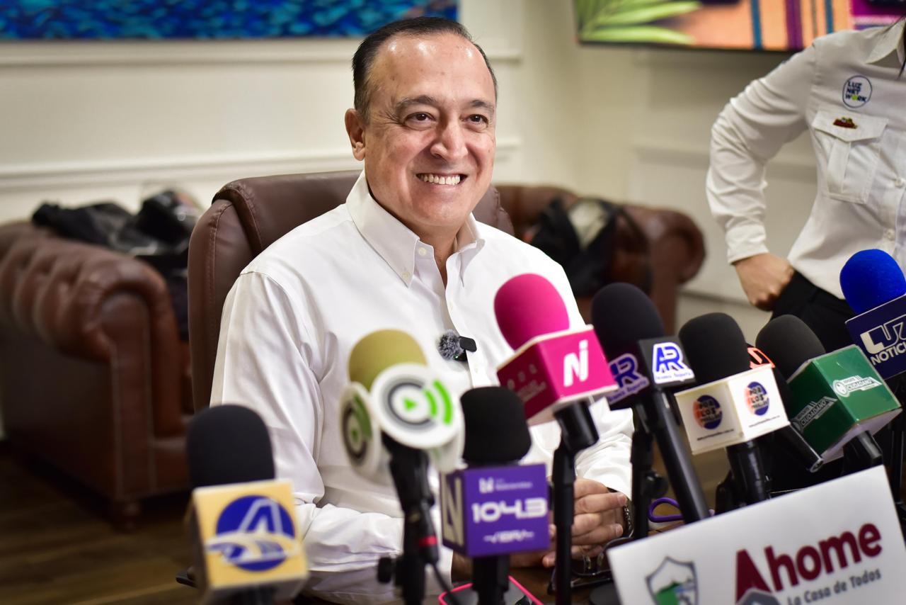ALCALDE DE AHOME PIDE A SU GABINETE NO APOYAR A ASPIRANTES A COORDINADORES DE LA 4T: ‘SON FUNCIONARIOS 24/7’