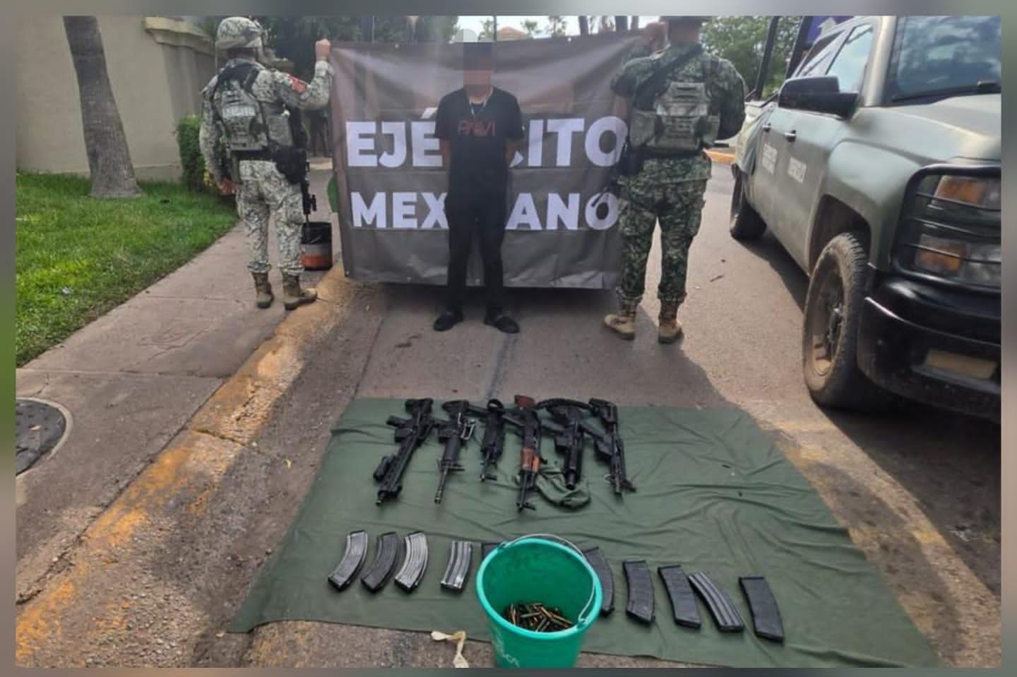 TRAS UNA PERSECUCIÓN, DEFENSA DETUVO A DOS CIVILES, UNO DE ELLOS MENOR DE EDAD